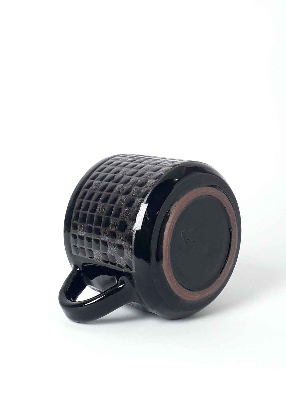 "Light and Dark" sensory cup