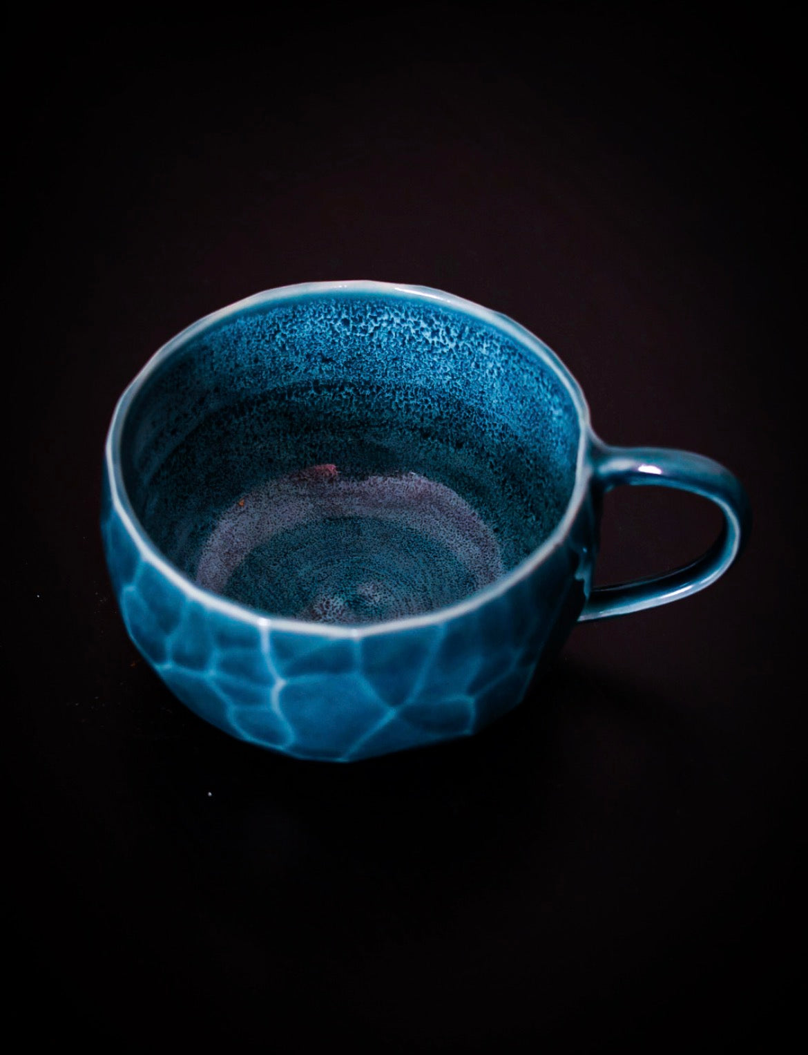Alike Pottery Studio – ceramika, warsztaty i rękodzieło