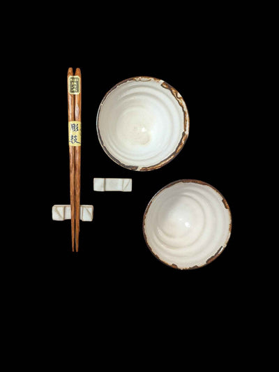 Set of two small bowls with chopstick rests. Kobachi + Hashioki