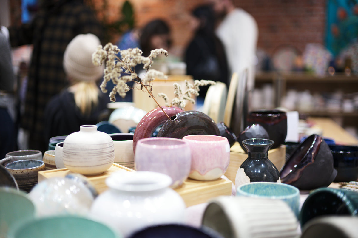 Alike Pottery Studio – ceramika, warsztaty i rękodzieło