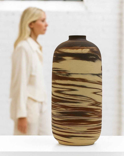 Vase 11