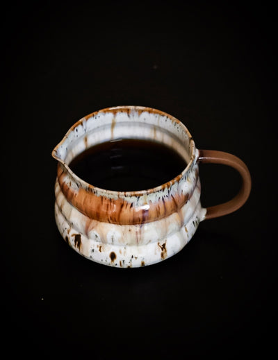 Alike Pottery Studio – ceramika, warsztaty i rękodzieło