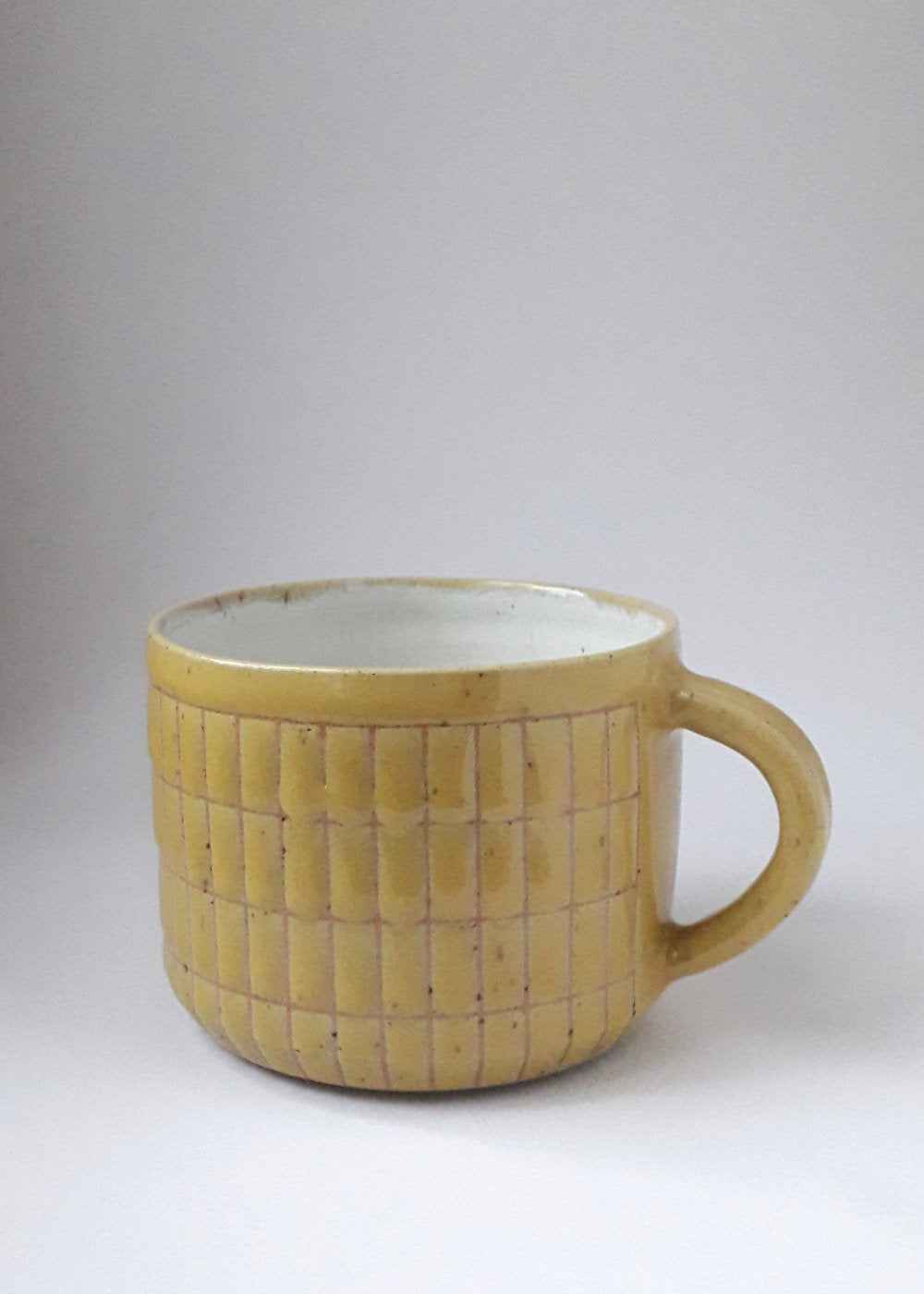 Sensory Mug "Honey Tiles"
