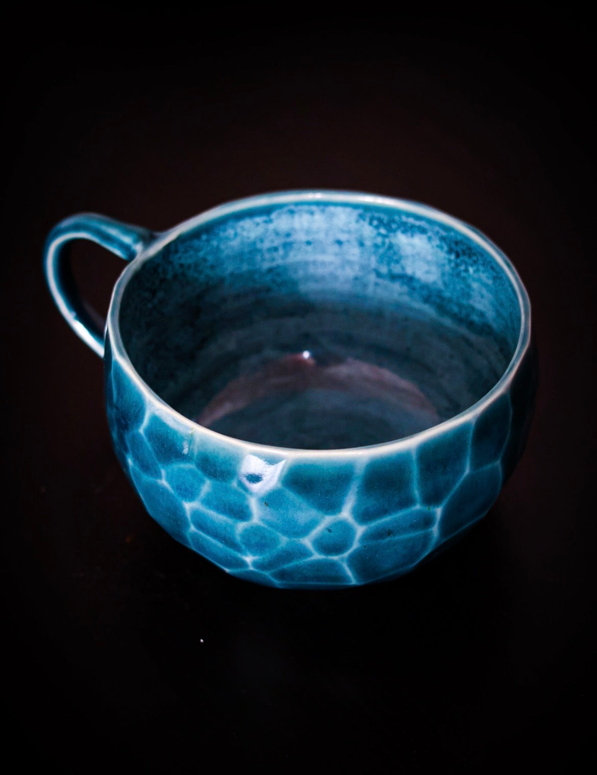 Alike Pottery Studio – ceramika, warsztaty i rękodzieło