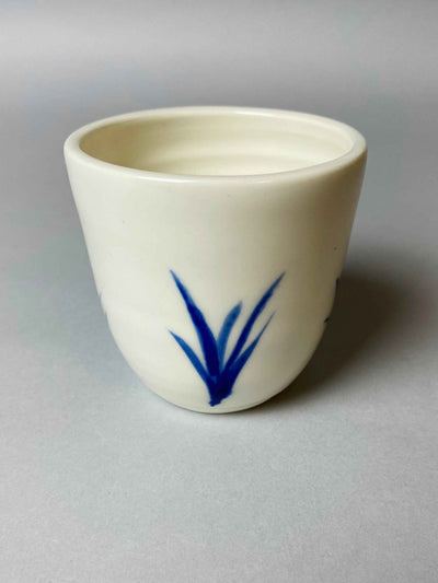 Czarka z porcelany malowana nr 3
