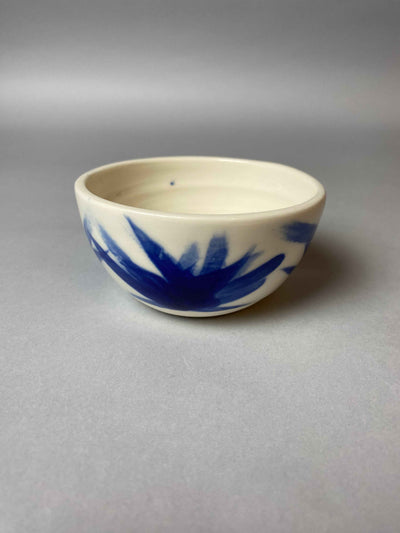 Painted porcelain cup No. 5
